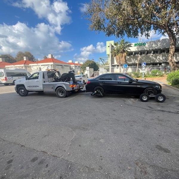 גרר לרכב חשמלי